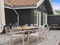 "Tonia" - 290m from the Sea