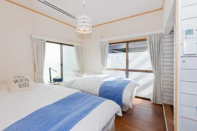 Blue Lagoon Hotels in Камакура