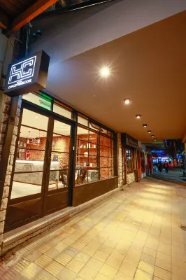 Hotel Concept Bariloche - Bữa sáng