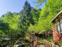 Foping Baima Star Boutique B&B Hôtels à : Foping