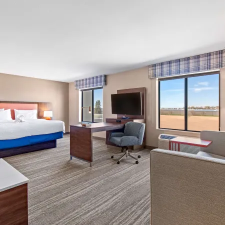 Hampton Inn & Suites Greeley