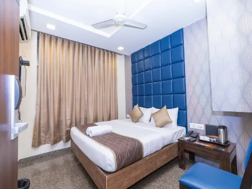 Hotel NI SILVER OAKK - 2-Star