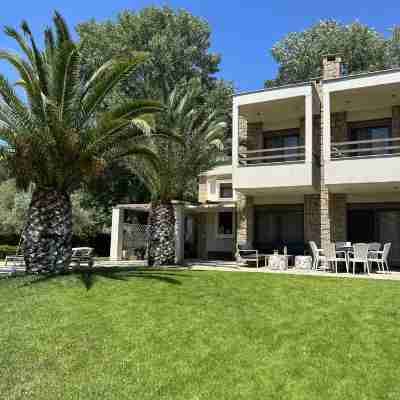 Escape to Paradise: Experience Luxury and Serenity at Villa Elina in Sithonia! Hotel Exterior