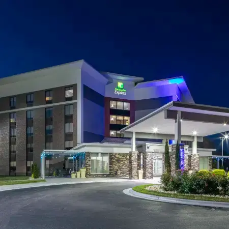 Holiday Inn Express ROCKY MOUNT – SPORTS CENTER by IHG