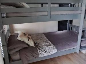 Immaculate 1-Bed Cabin in Cardiff Sleeps 4