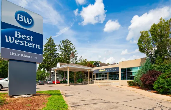 小河畔貝斯特韋斯特酒店