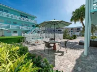 Sea Beach Plaza Hotels near Pier Sixty-Six