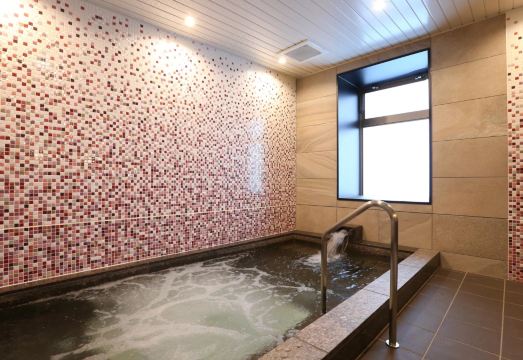 코코 호텔 히가시오사카 1층 로비 및 편의시설