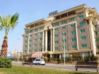 Tiba Pyramids Resort Hotels near الرياض