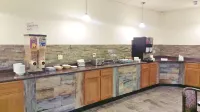 Days Inn by Wyndham Erie - Bữa sáng