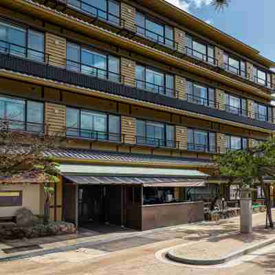 宮島錦水館 Hotel Exterior