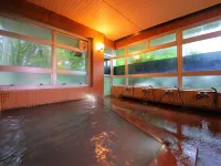 Sakura Sakura Hot Springs - suối nước nóng