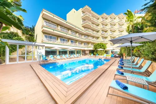 Hotel Agua Beach "Adults only" Hotel di Palmanova