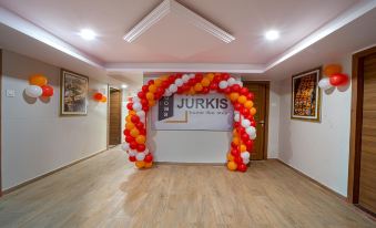 Hotel Jurkis, Kolhapur