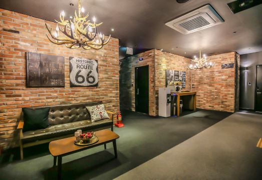 음성 충북혁신도시 H모텔