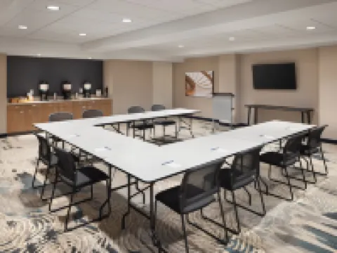 Fairfield Inn & Suites West Kelowna Hotels in Central Okanagan