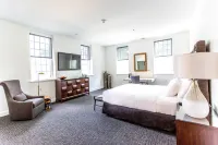 The Delafield Hotel