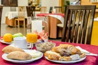 Hospedería Pax - breakfast