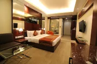 Hotel Golden Grand