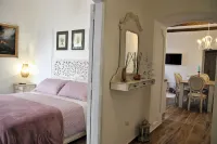 Mariasofia Master Suite with Private Bathroom