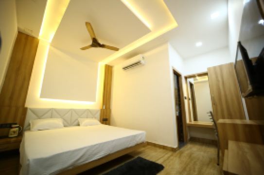 Hotel Byke Ride - Walkable from Agra Cantt Railway Station