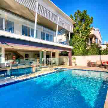 Surfers Paradise Escape (Heated Pool) Fitness & Recreational Facilities