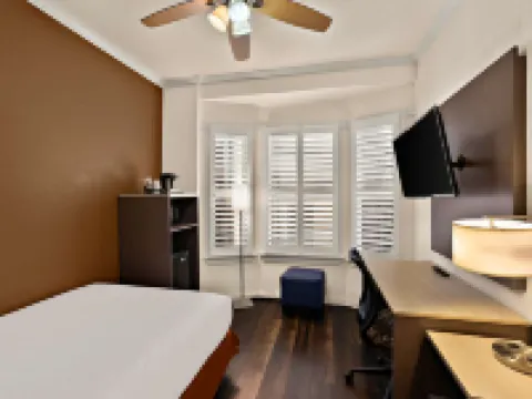 Mithila San Francisco, SureStay Collection by Best Western Hôtels à : San Francisco