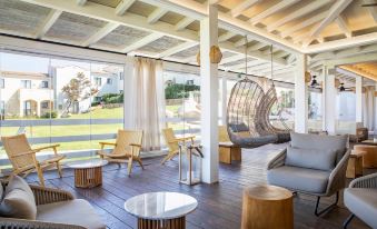 Mangia's Santa Teresa Sardinia, Curio Collection by Hilton
