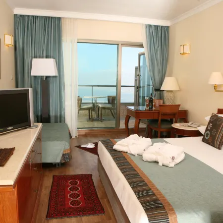Crowne Plaza HAIFA by IHG