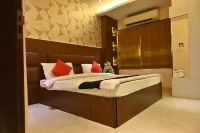 Hotel Royal Cottage فنادق في New Kanpur City