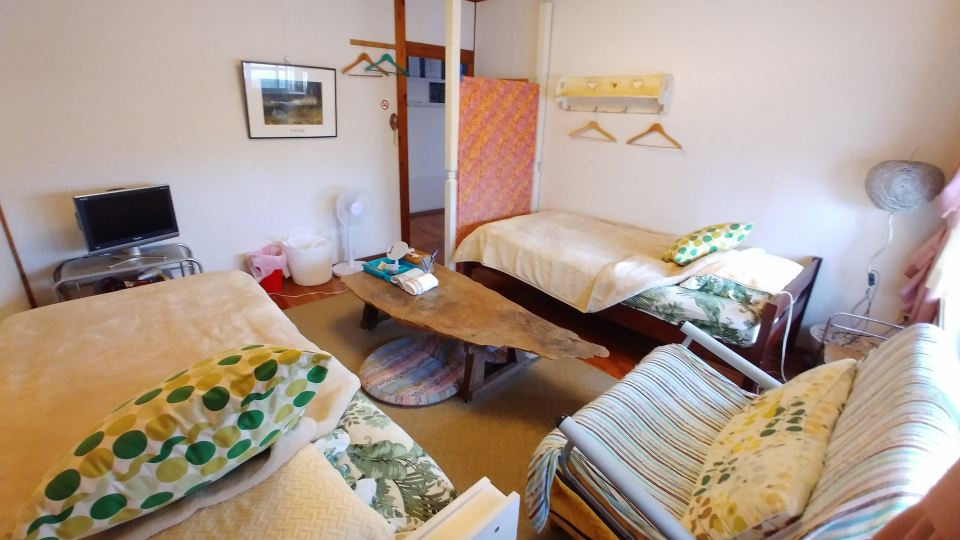 Guest House Akamichi Naoya