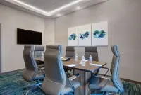 Hampton Inn & Suites by Hilton Watertoo St. Jacobs Hotels in Woolwich