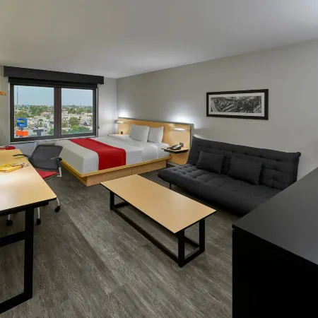 City Express by Marriott Monterrey Aeropuerto