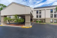 Spark by Hilton Tampa Brandon Hotels near TGH Brandon Healthplex