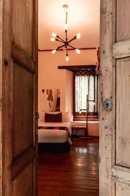 Sereno Hotel のホテル