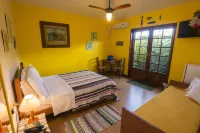 Pousada Old Beach Hotels near Avai Esporte Shopping
