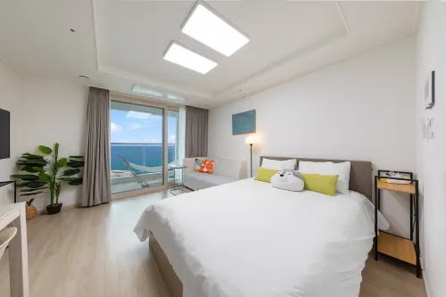 Sokcho Summit Bay 1906