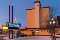 Travelodge by Wyndham North Battleford โรงแรมใน