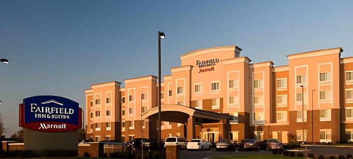 Fairfield Inn & Suites Kansas City Overland Park Hotels in Johnson County