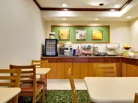 Fairfield Inn & Suites Valparaiso - breakfast