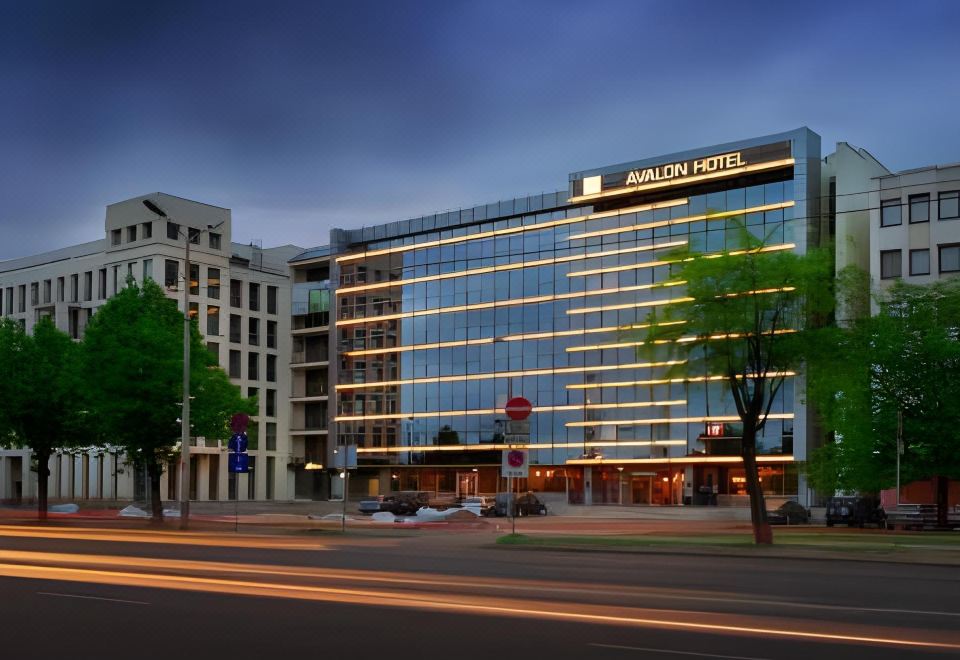hotel overview picture