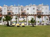 Praia da Lota Resort – Beachfront Apartments