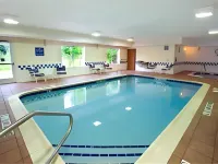 Spark by Hilton Traverse City - spa