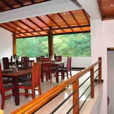 Grand Kalundawa Resort Dining/Meeting Rooms
