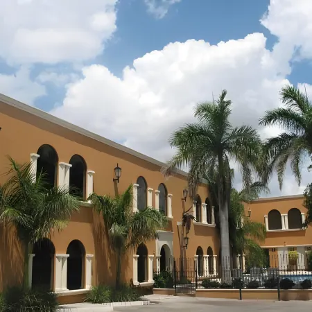 Hotel Brio Inn