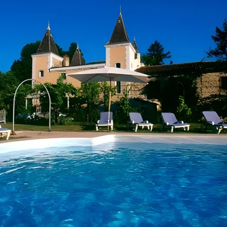Hotel Logis - Chateau de Beauregard