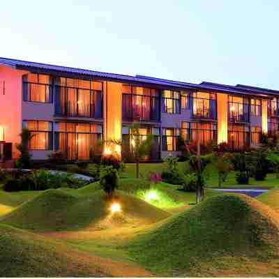Hotel Arenal Kioro Suites & Spa Hotel Exterior
