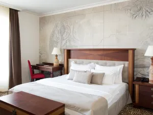 Arena di Serdica Hotel