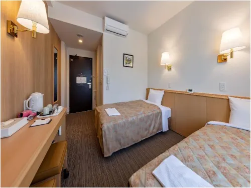 Hotel AZ Ehime Touyo-Tewn