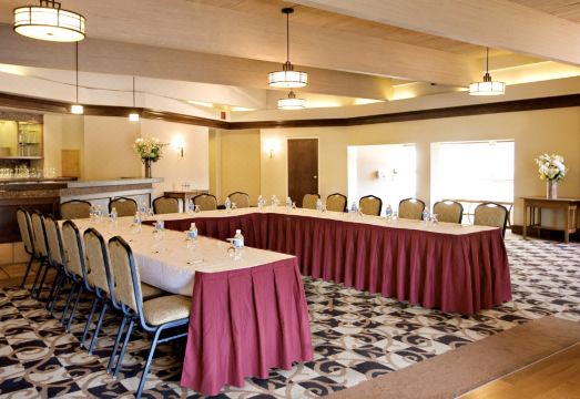 2. 재스퍼 인 & ..